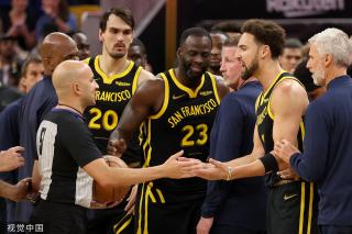 出了巨大的 出了巨大的