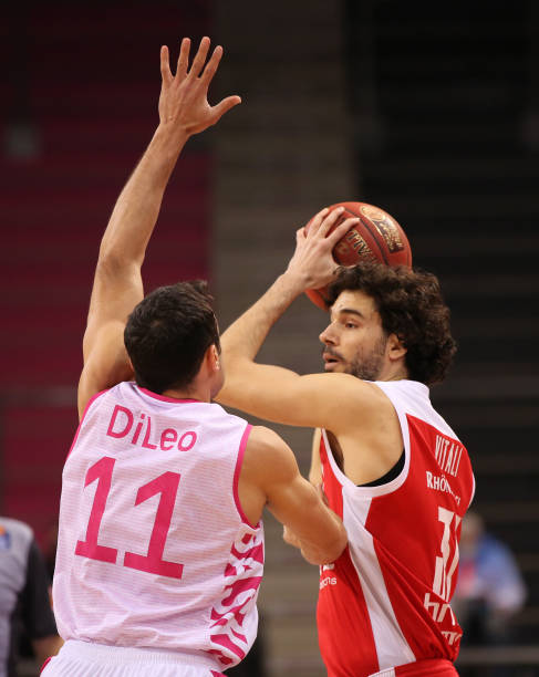 间的碰撞 间的碰撞